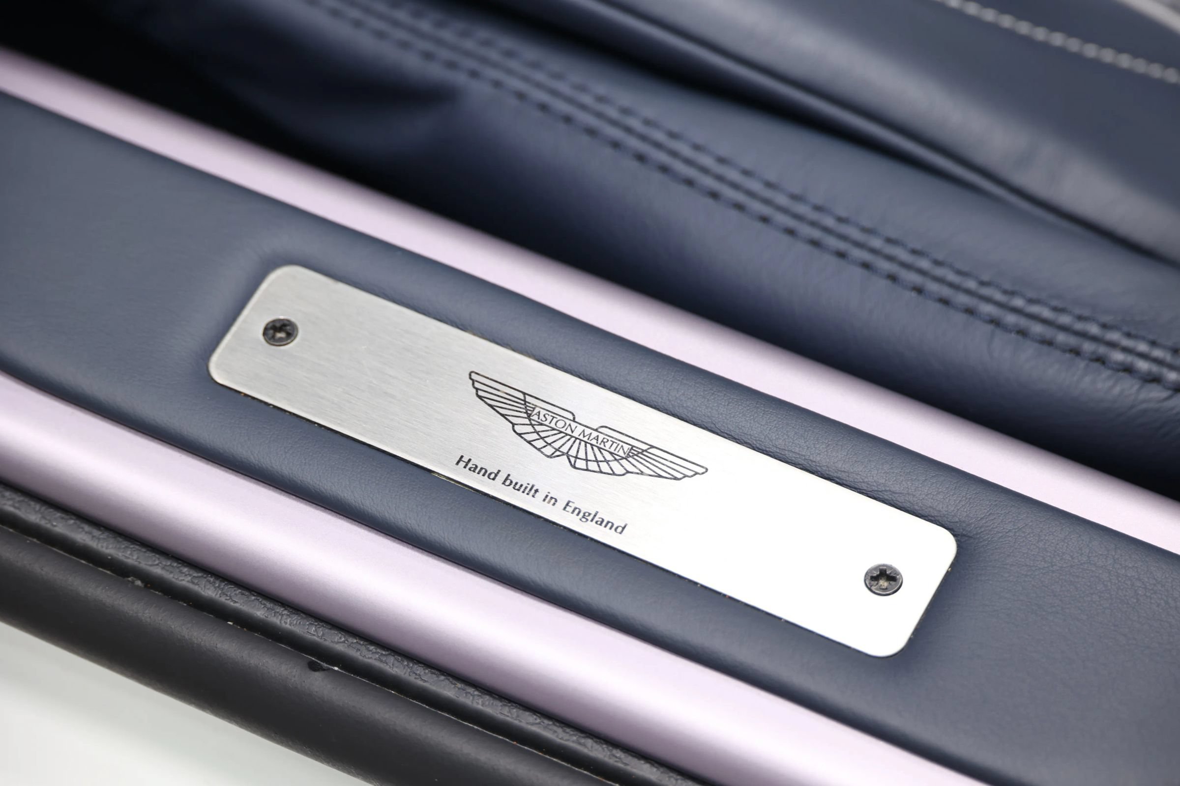 Used 2012 Aston Martin Virage Volante RWD image 13