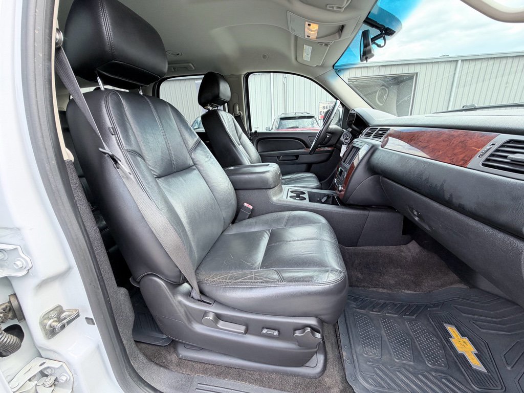 Used 2012 Chevrolet Tahoe LT image 19