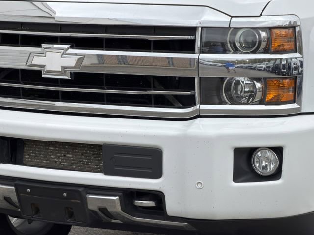 Used 2018 Chevrolet Silverado 2500 High Country w/ Duramax Plus Package image 14