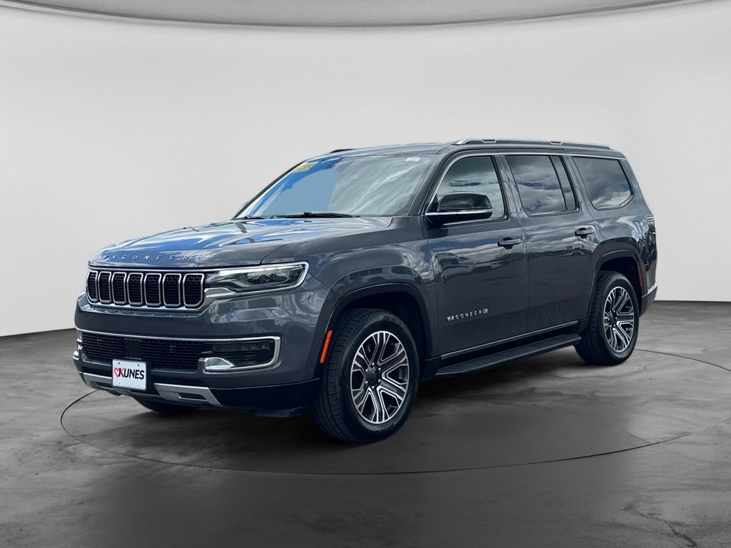 Used 2024 Jeep Wagoneer Series II w/ Flexible Seating Group AWD/4WD image 5