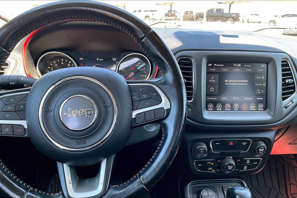Used 2020 Jeep Compass Trailhawk AWD/4WD image 18