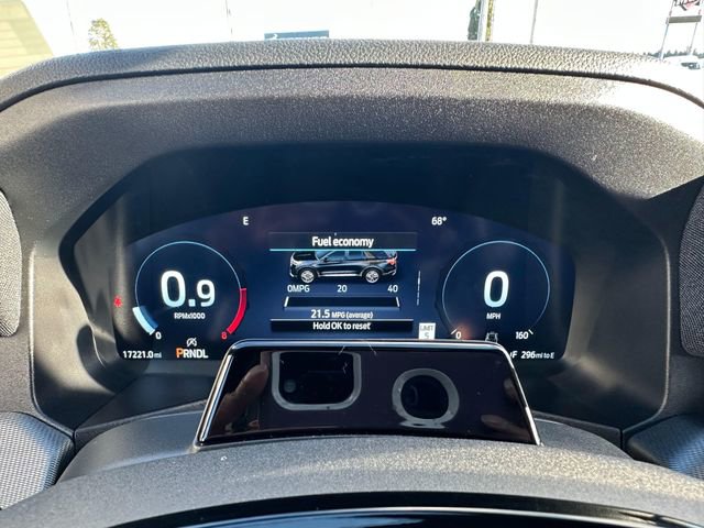 Used 2025 Ford Explorer ST-Line w/ ST-Line Street Pack image 19