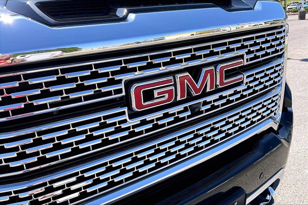 Used 2020 GMC Sierra 2500 Denali w/ Denali Ultimate Package image 29