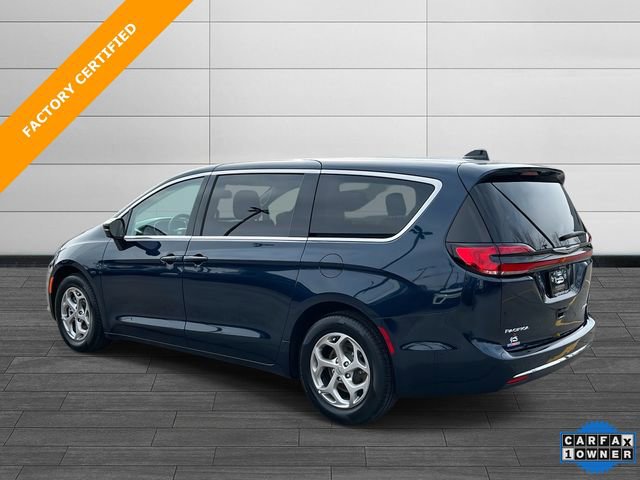 Used 2024 Chrysler Pacifica Limited image 6