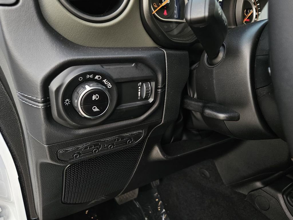 New 2026 Jeep Gladiator Mojave AWD/4WD image 16