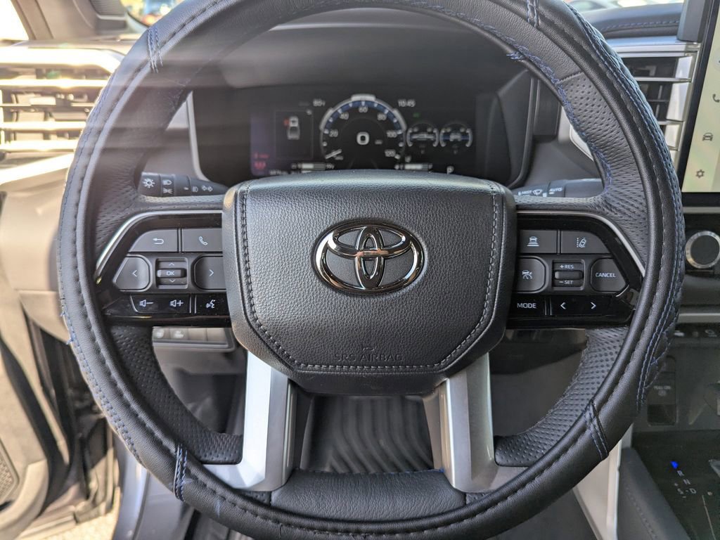 Used 2025 Toyota Tundra Platinum image 31