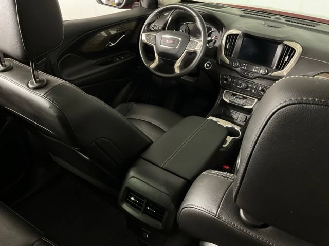 Used 2023 GMC Terrain Denali AWD/4WD image 30