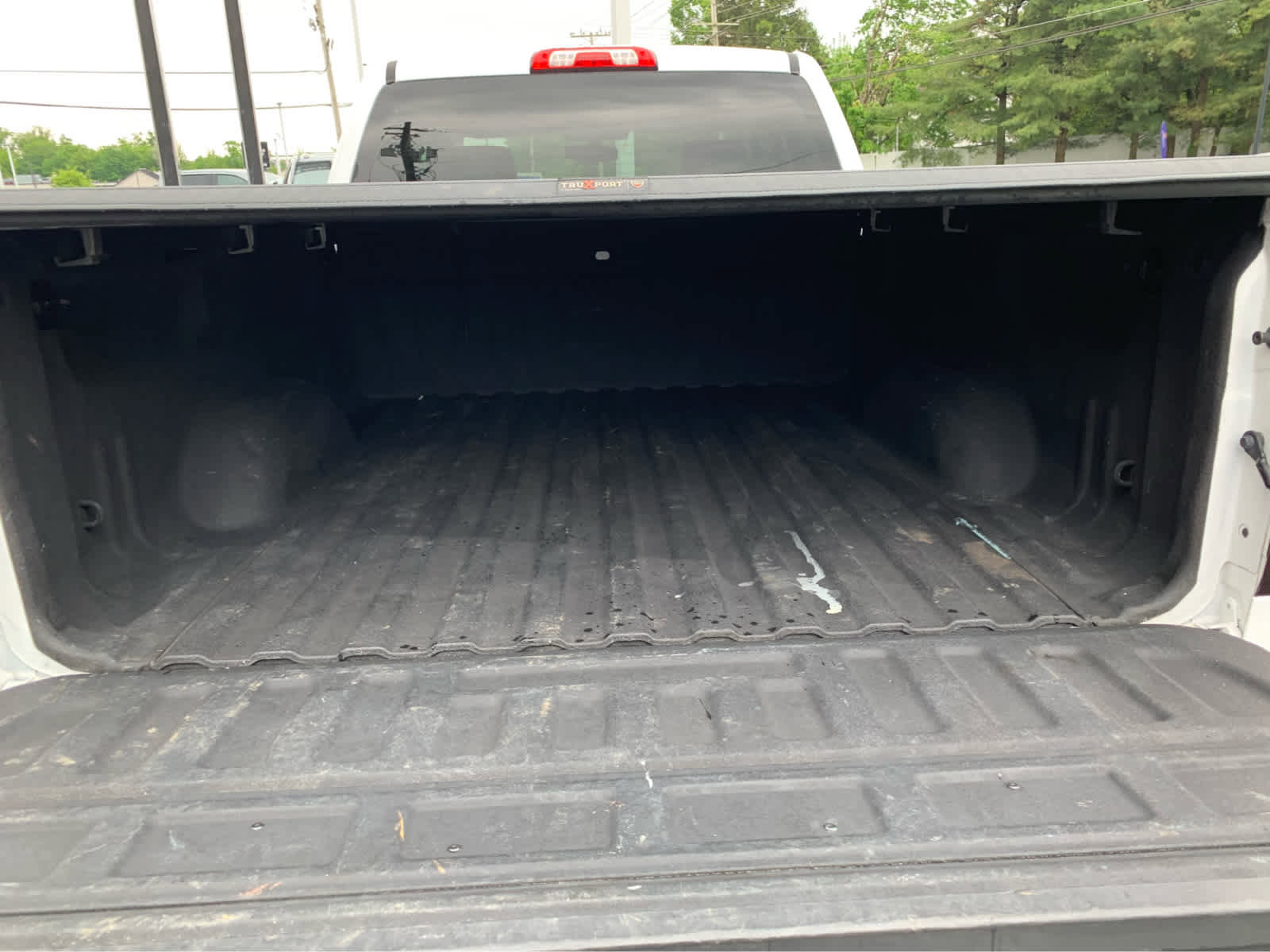 Used 2018 GMC Sierra 1500 SLE w/ SLE Value Package AWD/4WD image 6