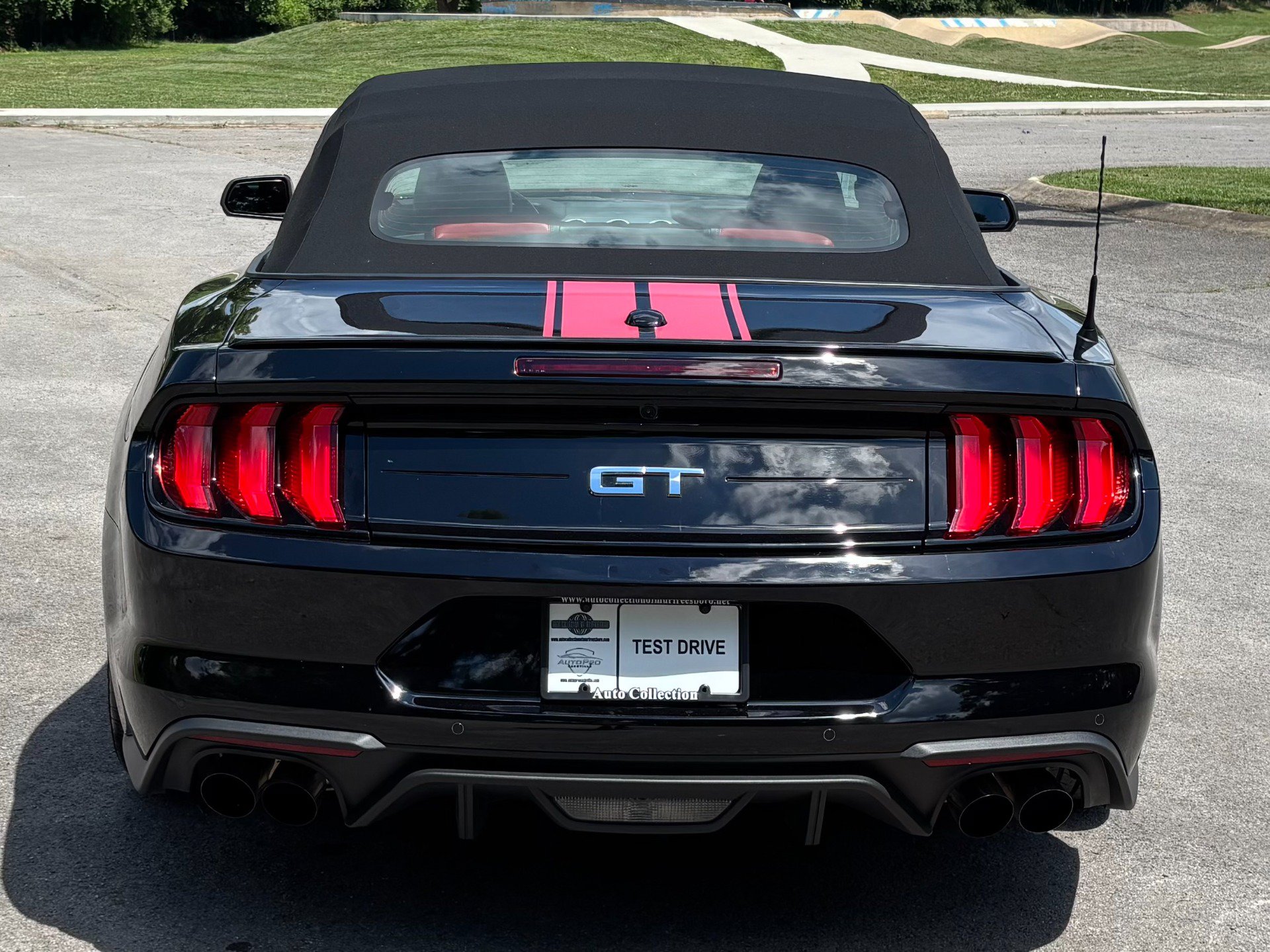 Used 2020 Ford Mustang GT Premium w/ Equipment Group 401A RWD image 16