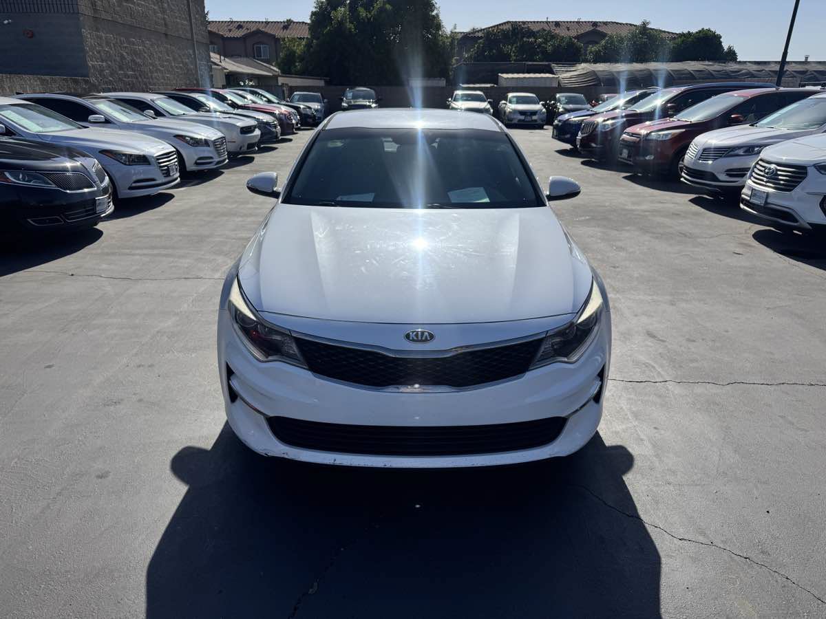 Used 2016 Kia Optima LX FWD image 10