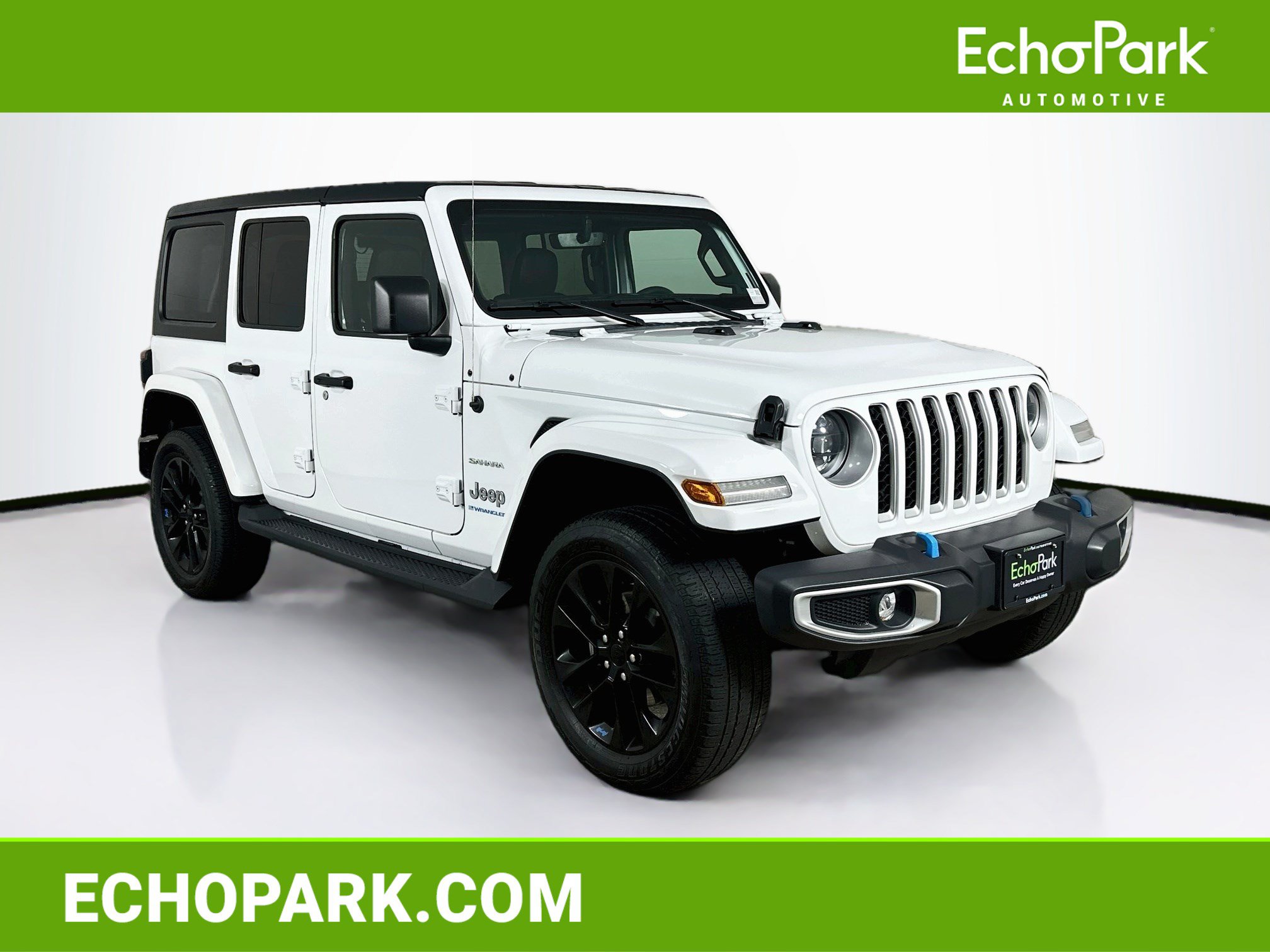 Used 2023 Jeep Wrangler Unlimited Sahara w/ Cold Weather Group AWD/4WD image 1