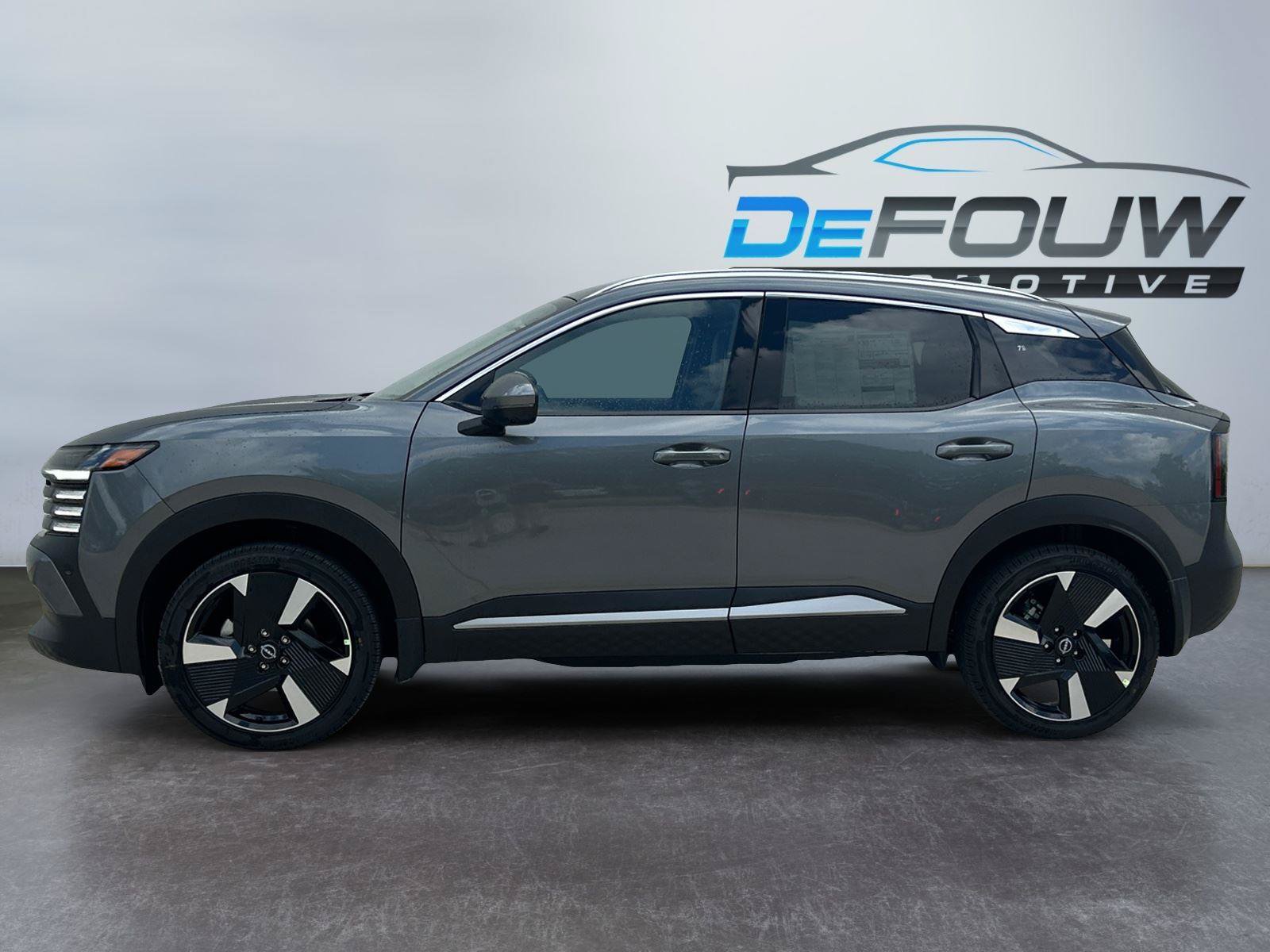 New 2025 Nissan Kicks SR w/ SR Premium Package AWD/4WD image 6