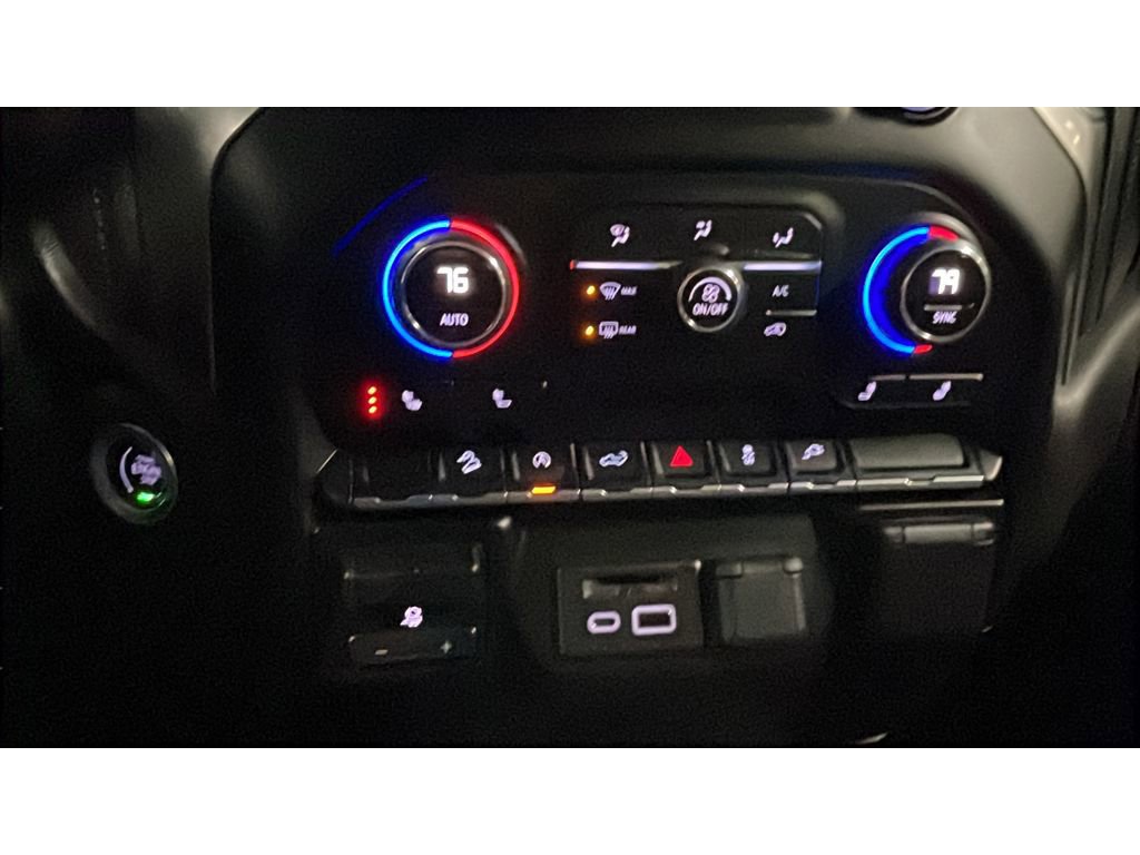 Used 2019 Chevrolet Silverado 1500 LT w/ All-Star Edition image 13