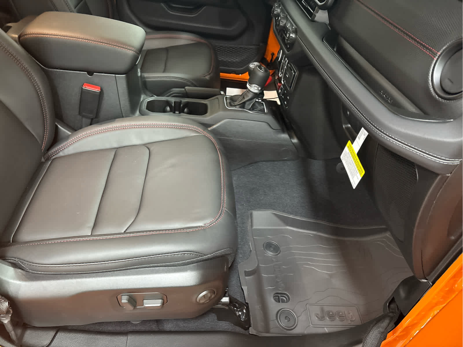 New 2025 Jeep Wrangler Unlimited Rubicon image 39