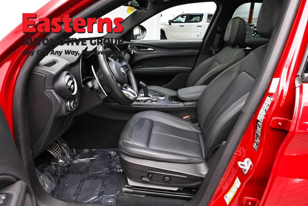 Used 2024 Alfa Romeo Stelvio Sprint AWD/4WD image 14