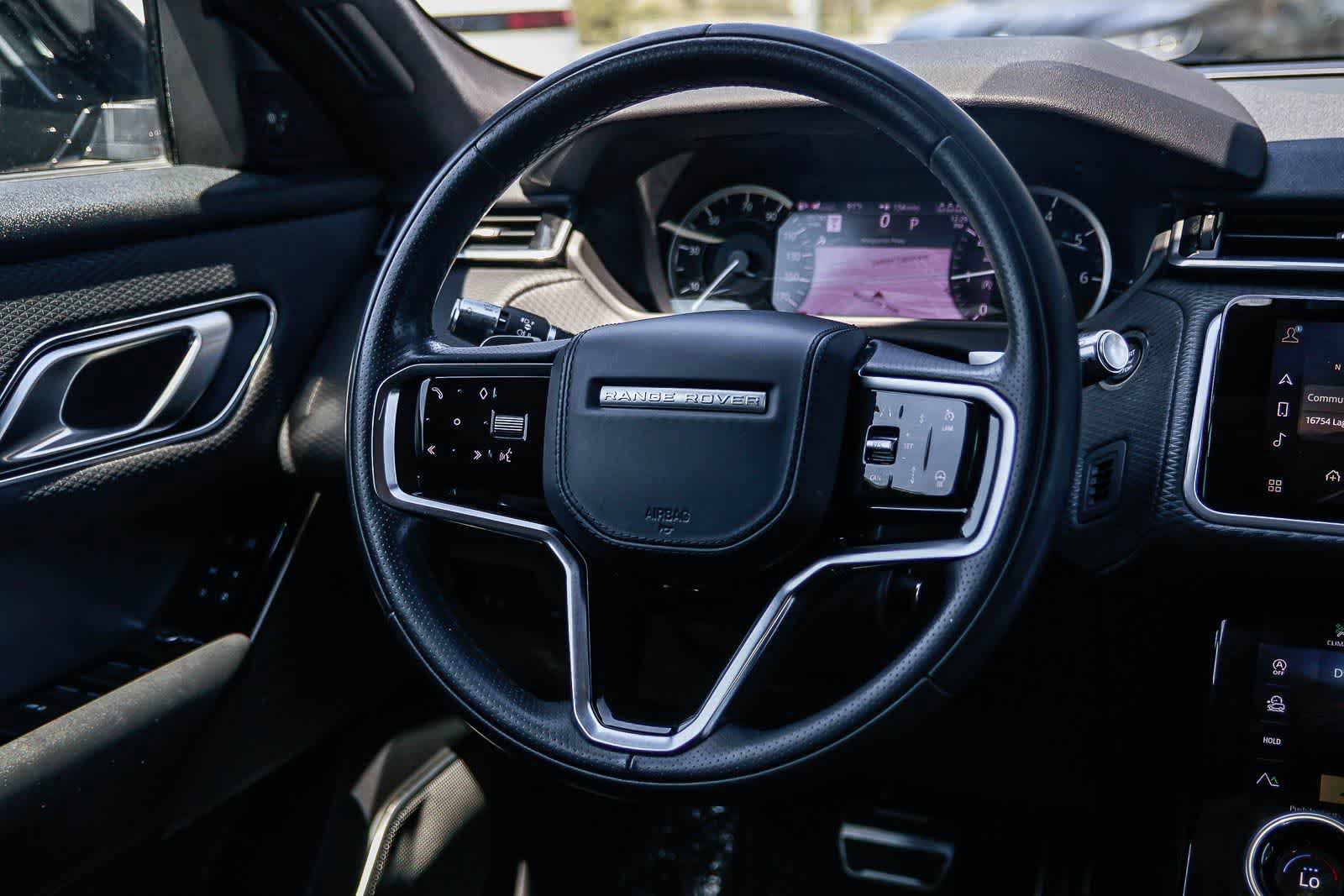 Used 2023 Land Rover Range Rover Velar HST image 15