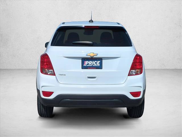 Used 2020 Chevrolet Trax LS w/ LPO, Protection Package FWD image 7