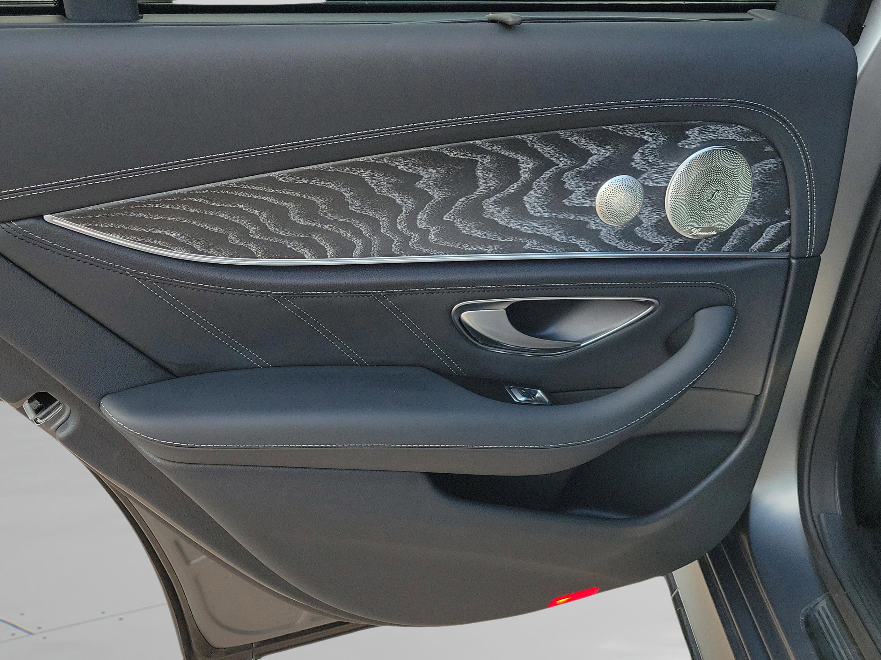 Used 2023 Mercedes-Benz E 63 AMG S image 27