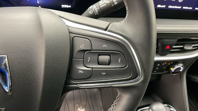 Certified 2024 Buick Encore GX Preferred w/ Comfort Package image 17