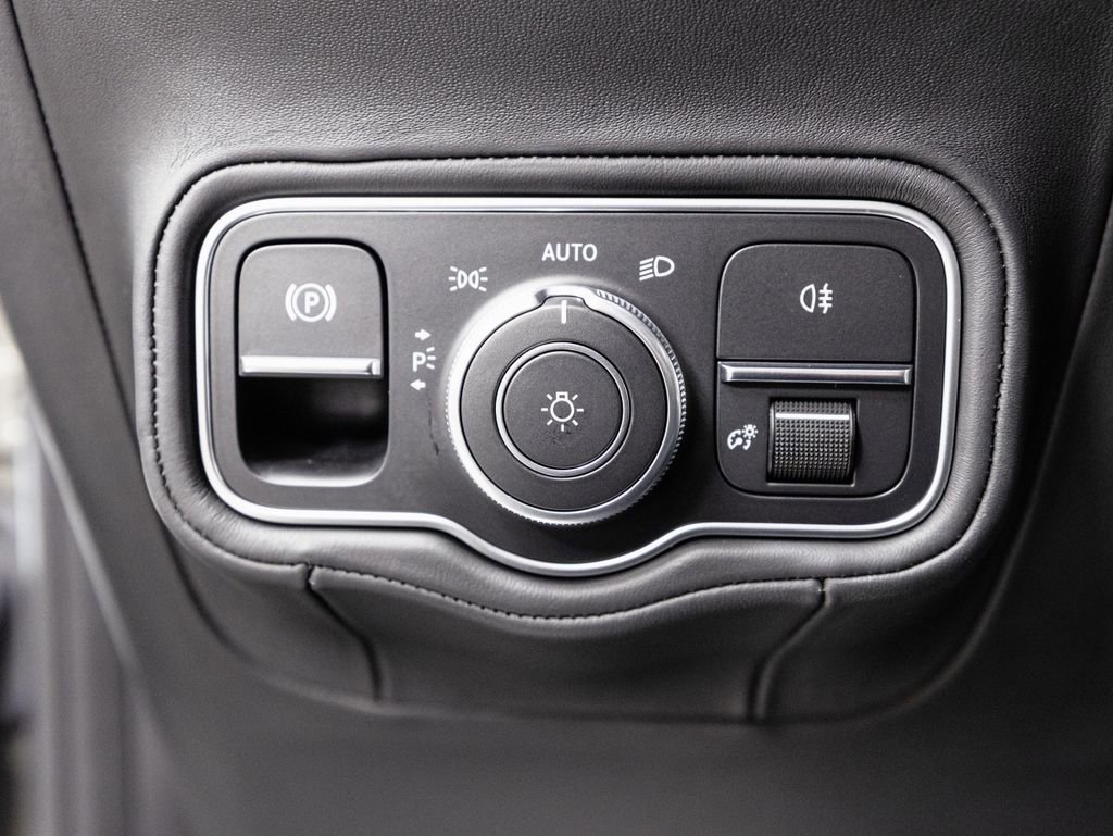 Certified 2025 Mercedes-Benz G 580 w/ EQ Technology image 10