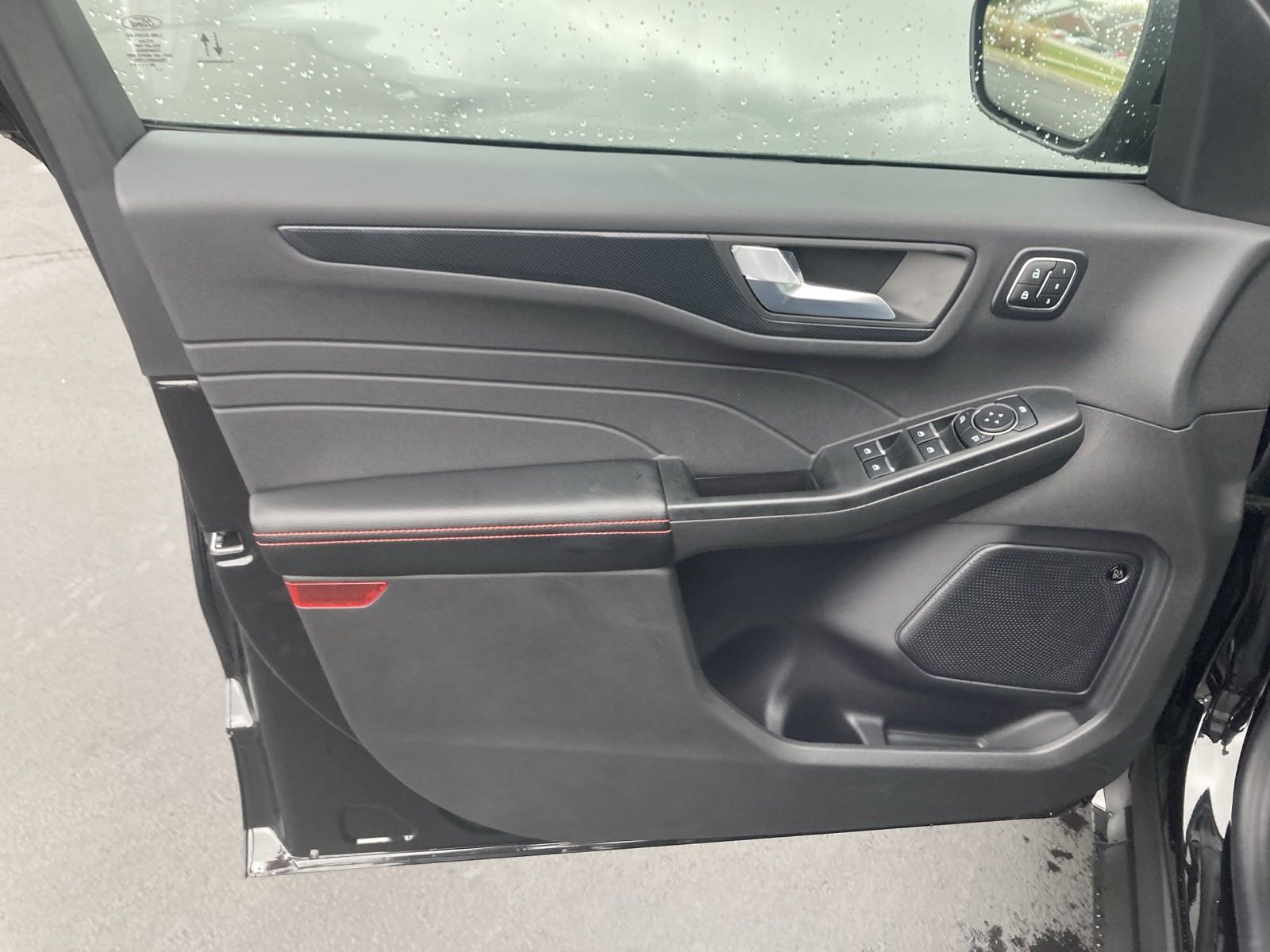 New 2024 Ford Escape ST-Line Select w/ Tech Pack #2 image 41