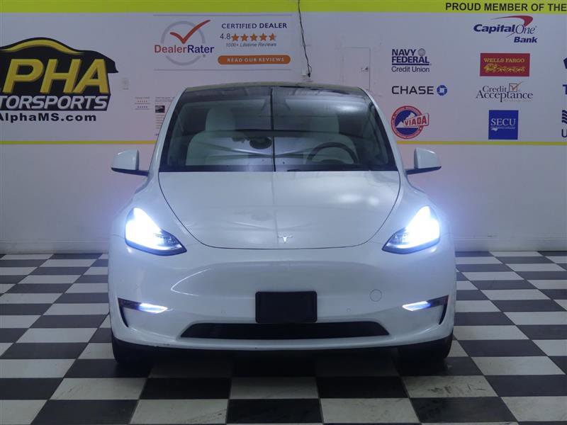 Used 2021 Tesla Model Y Long Range image 2