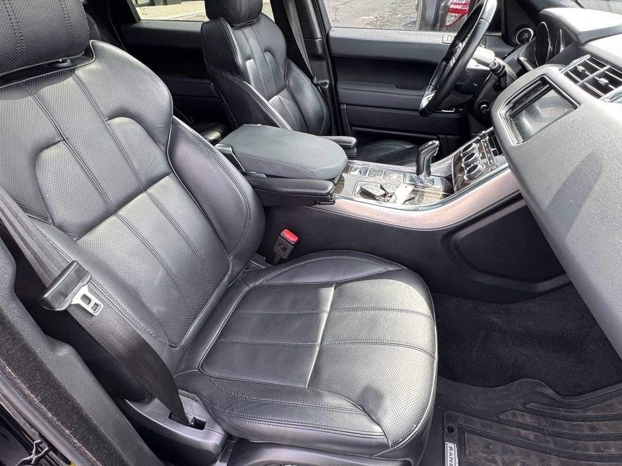 Used 2015 Land Rover Range Rover Sport HSE image 24