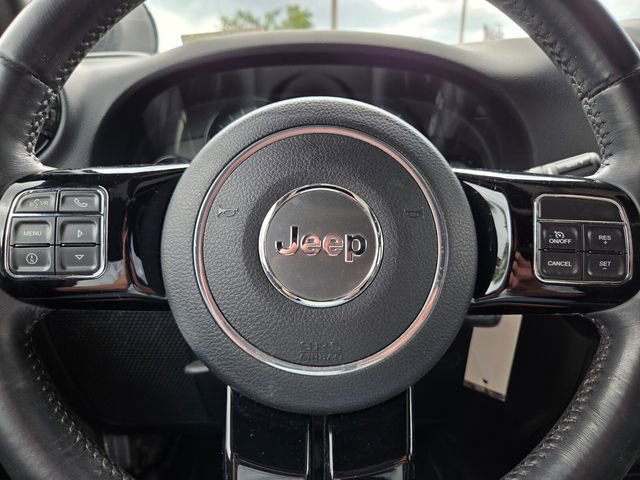 Certified 2017 Jeep Wrangler Unlimited Sahara AWD/4WD image 33