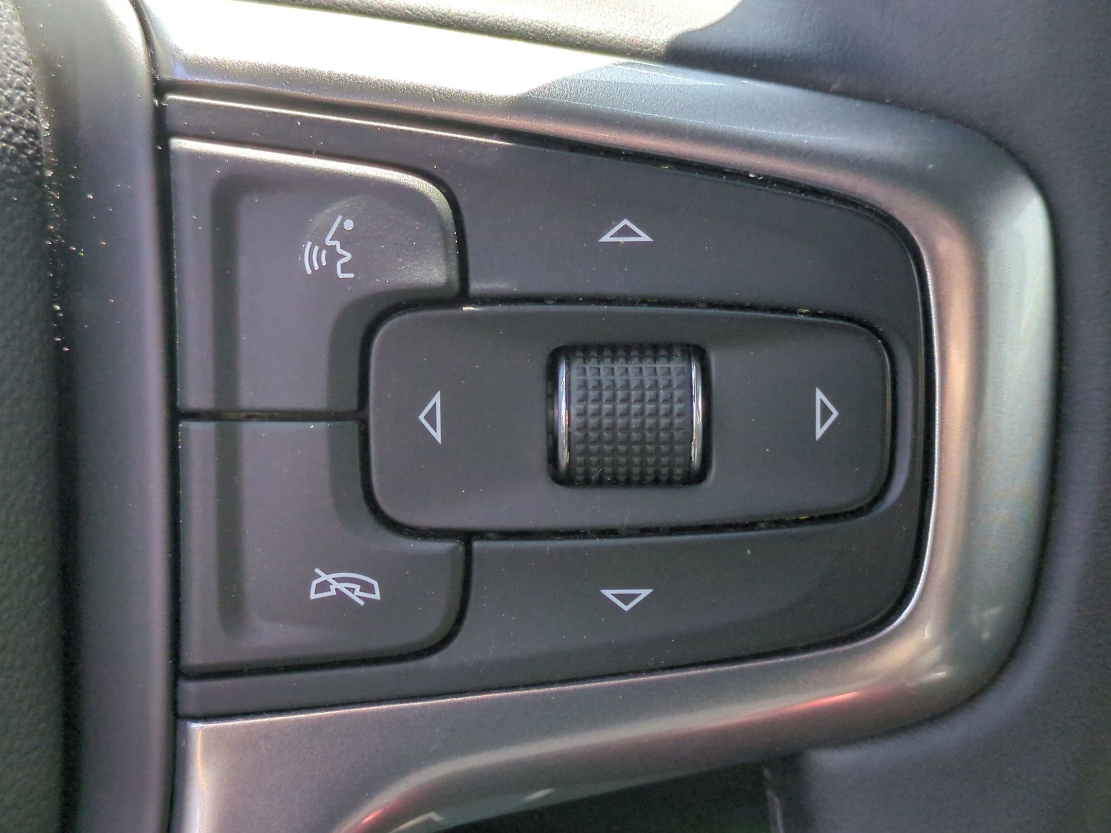 Used 2025 Chevrolet Silverado 2500 LT w/ Convenience Package AWD/4WD image 21