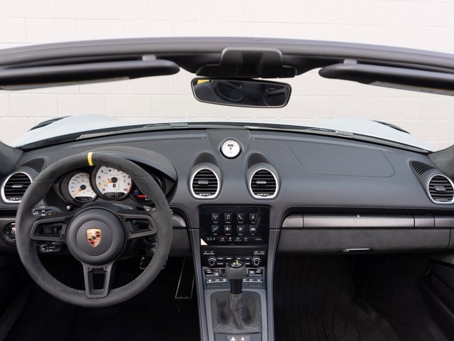 Certified 2025 Porsche 718 Boxster Spyder RS image 21