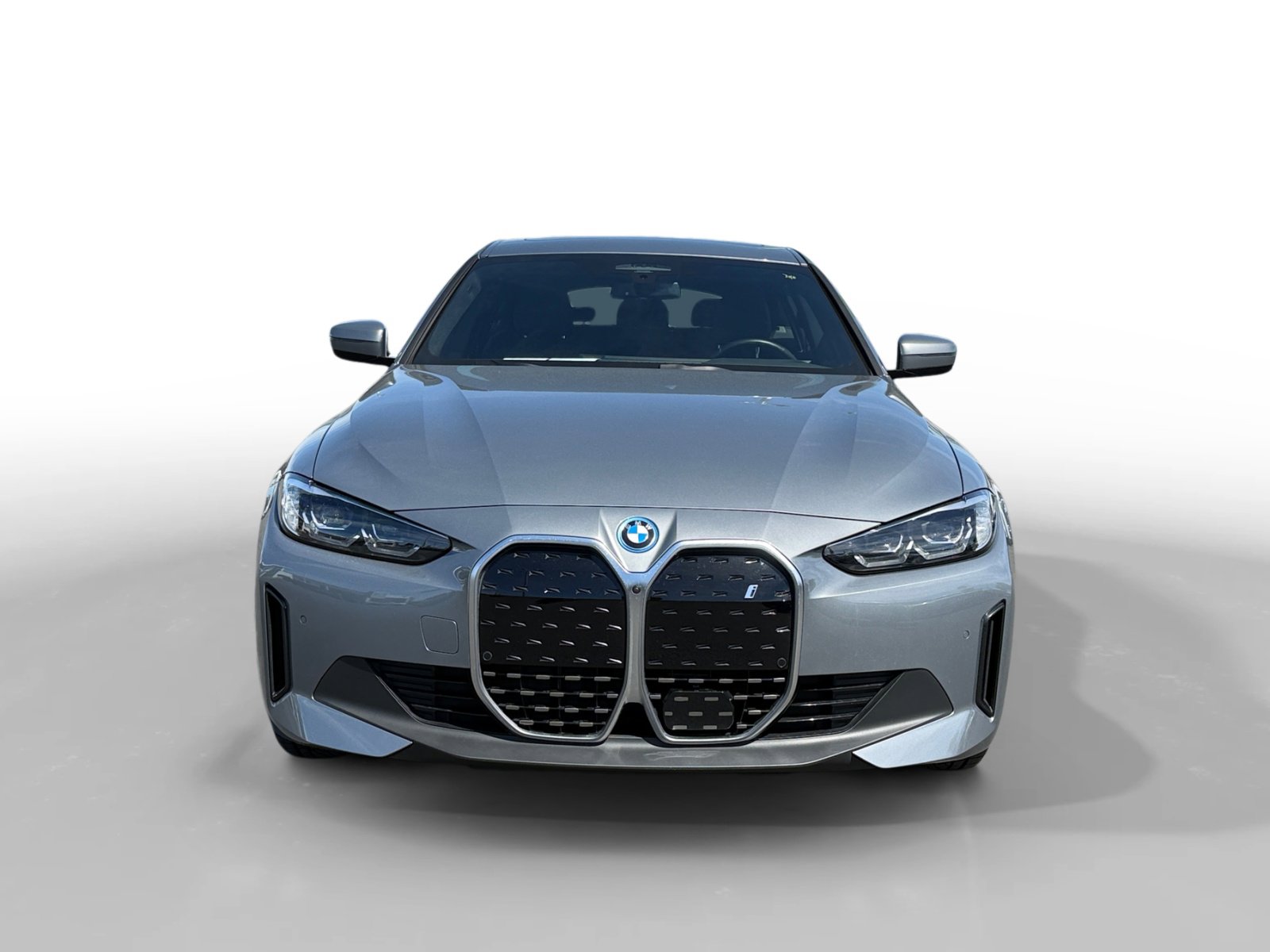 Used 2023 BMW i4 eDrive35 image 8