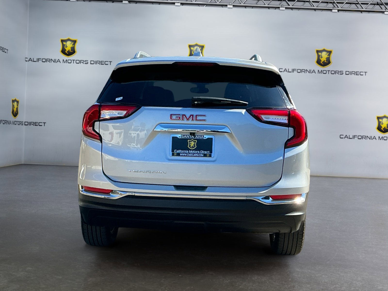 Used 2022 GMC Terrain SLT image 6