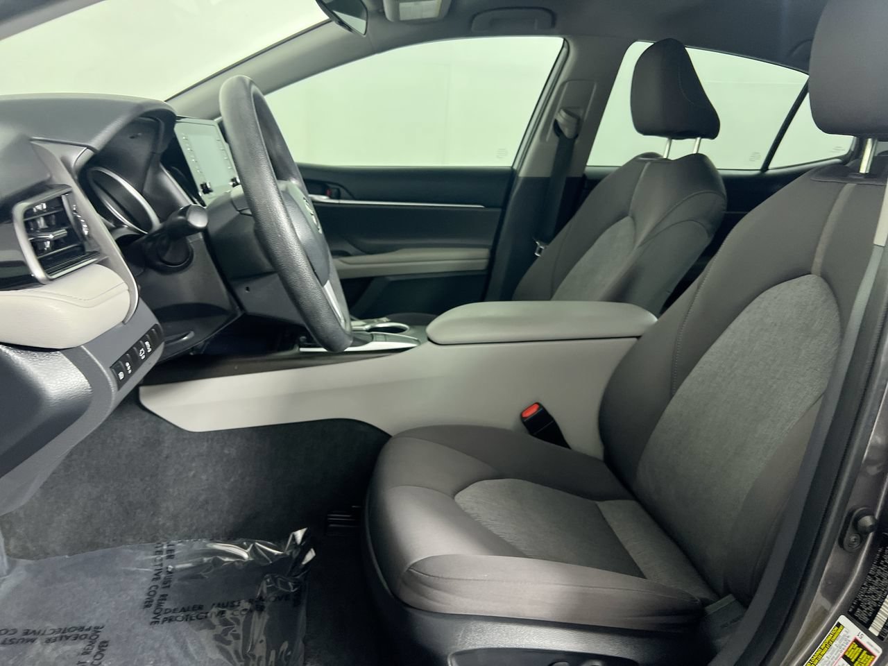Used 2023 Toyota Camry LE FWD image 12
