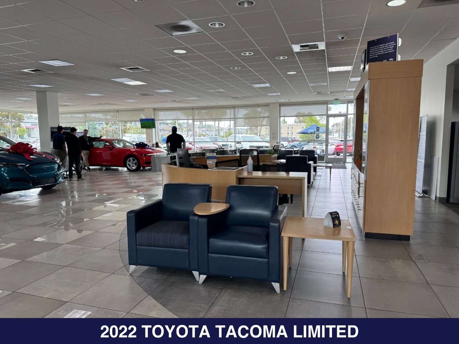 Used 2022 Toyota Tacoma Limited w/ Nightshade Package AWD/4WD image 33