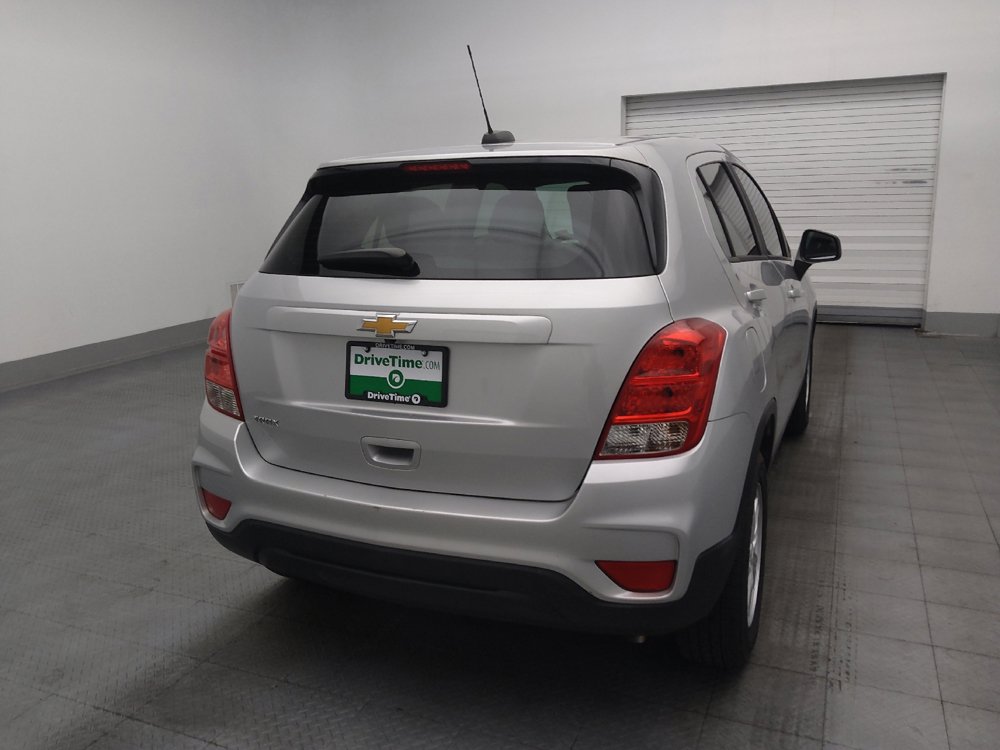 Used 2020 Chevrolet Trax LS FWD image 7