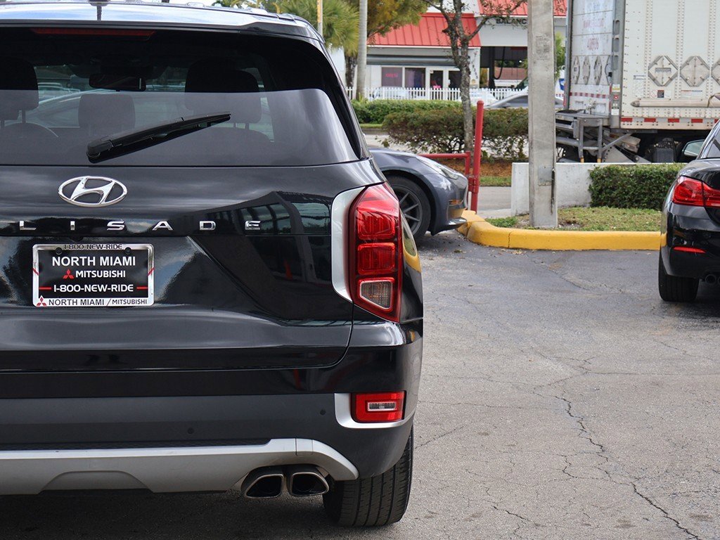 Used 2022 Hyundai Palisade SE image 15