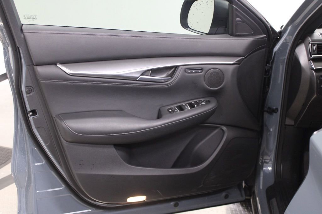 Certified 2025 INFINITI QX55 Luxe w/ Cargo Package image 13