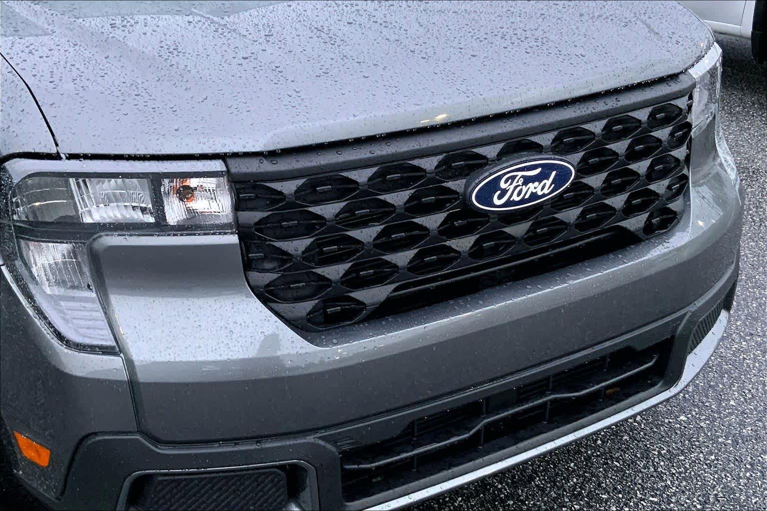 Used 2025 Ford Maverick XLT w/ Equipment Group 302A AWD/4WD image 29