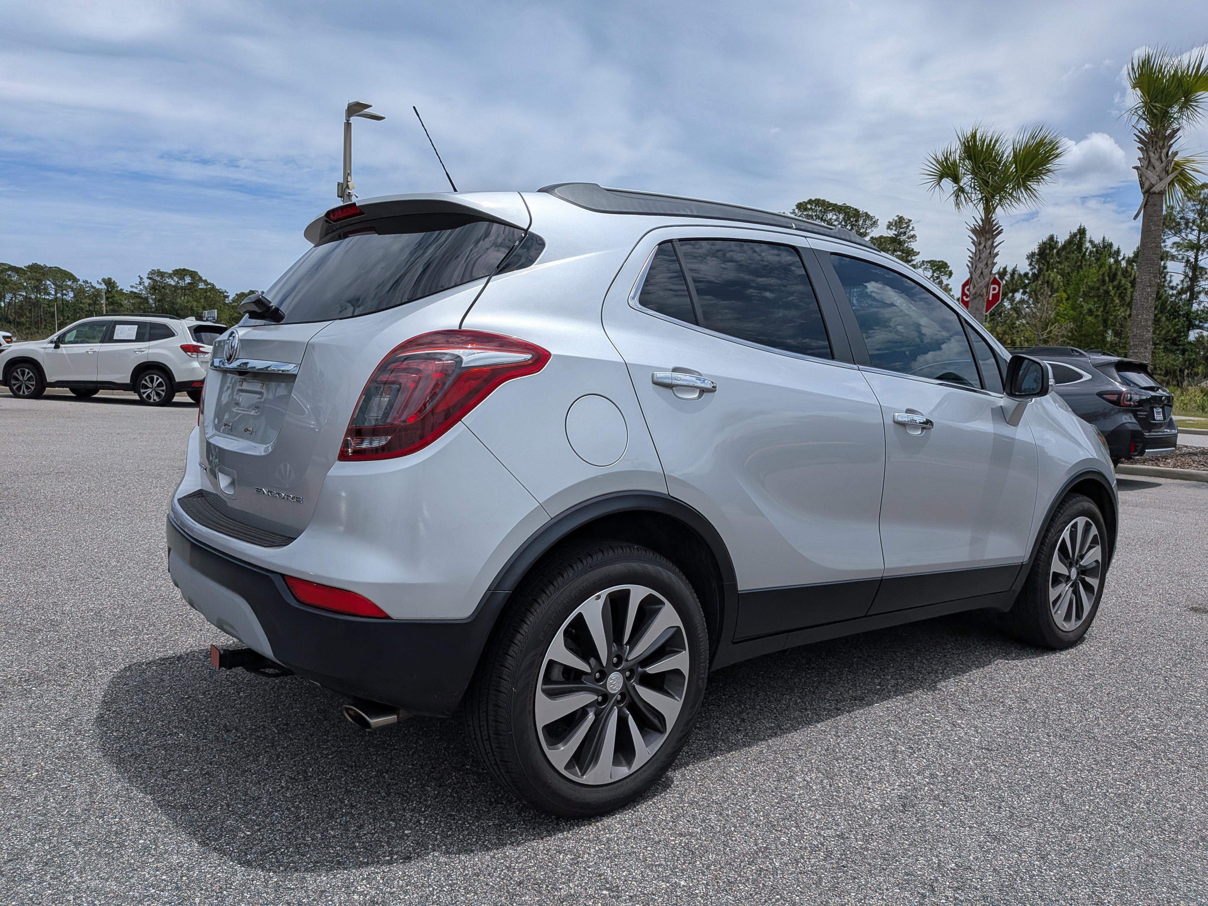 Used 2018 Buick Encore Preferred FWD image 4