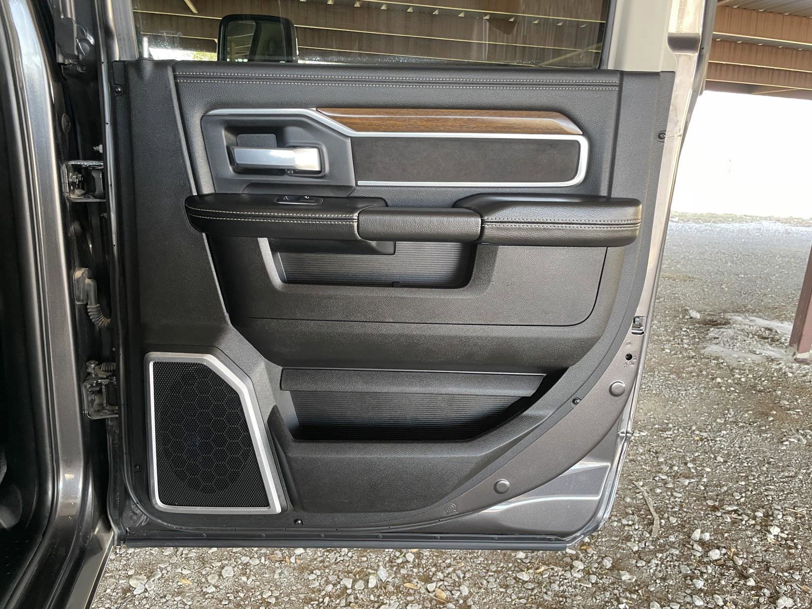 Used 2024 RAM 2500 Laramie image 34