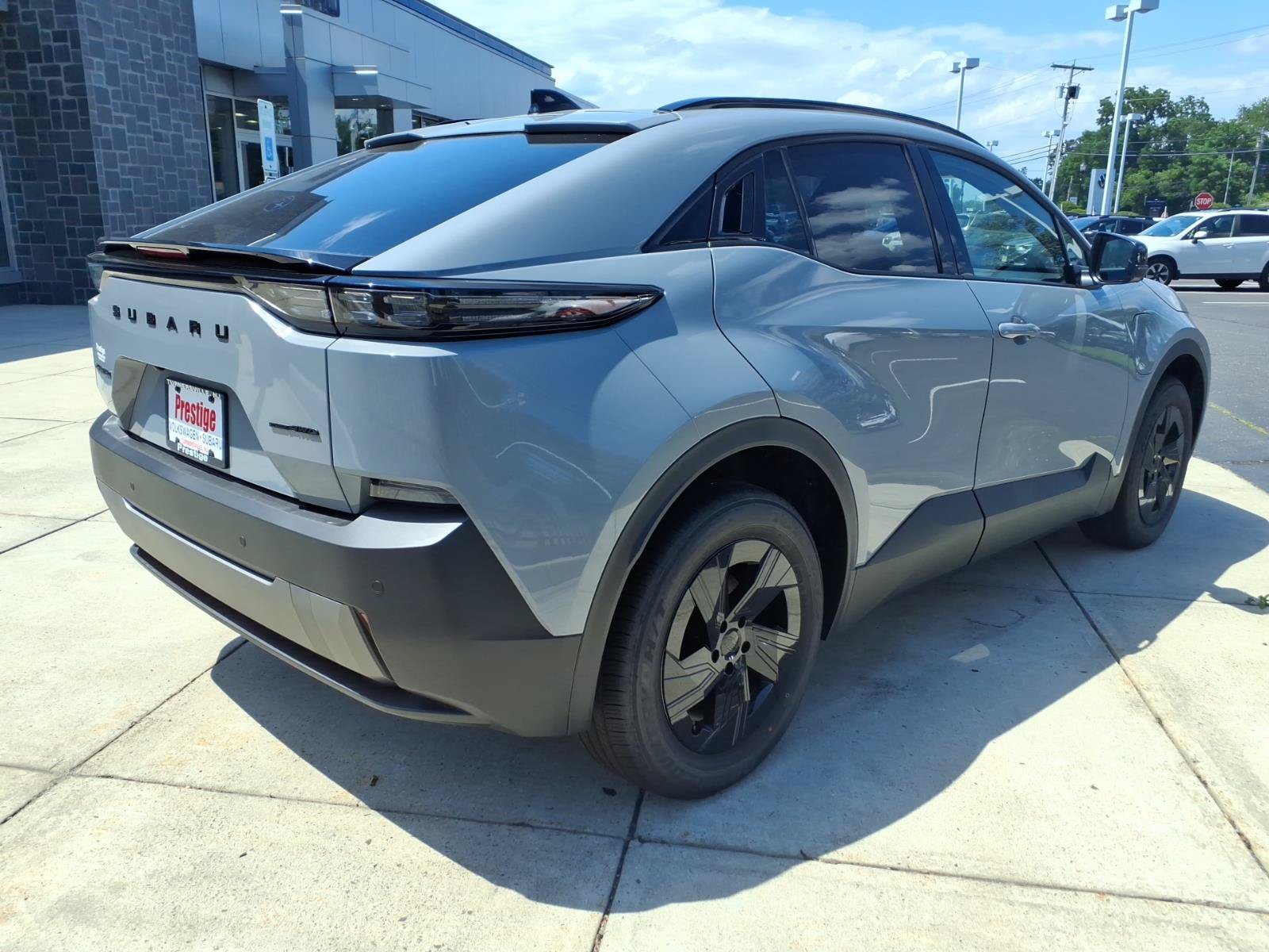 New 2026 Subaru Uncharted AWD image 2