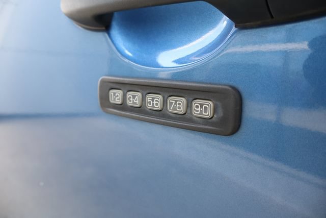 Used 2009 Ford Escape XLT FWD image 11