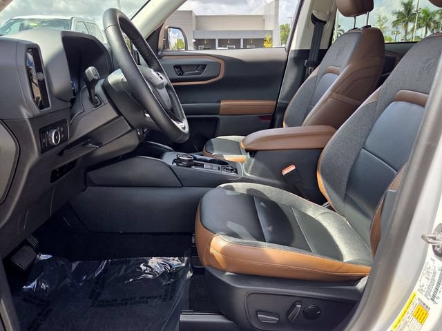 Certified 2023 Ford Bronco Sport Outer Banks w/ Tech Package AWD/4WD image 12