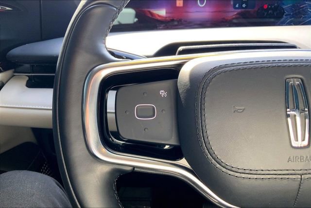 Used 2024 Lincoln Nautilus Reserve w/ Equipment Group 203A image 20