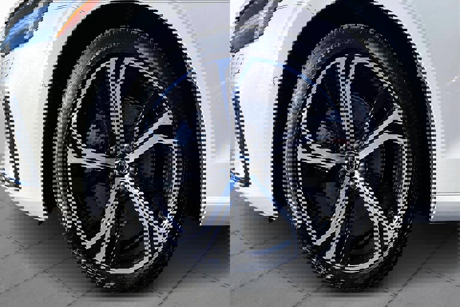 Certified 2024 Volvo S60 B5 Ultimate image 10