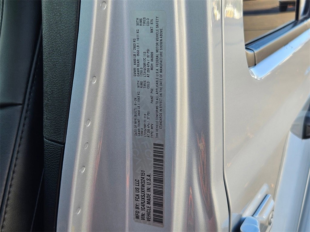 Used 2024 Jeep Wrangler Unlimited Rubicon 392 image 48