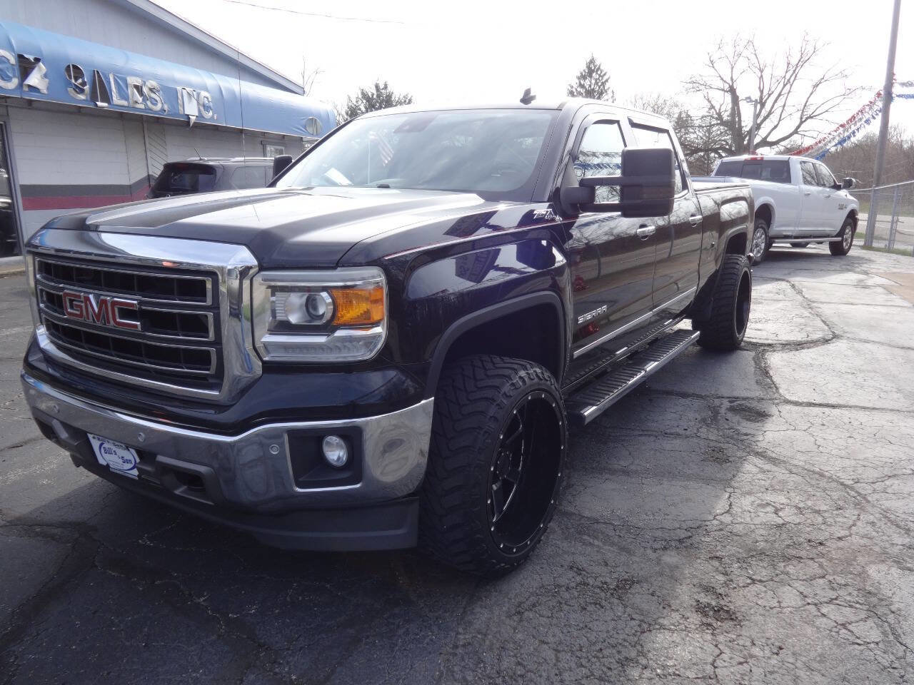 Used 2014 GMC Sierra 1500 SLT w/ SLT Crew Cab Value Package image 5