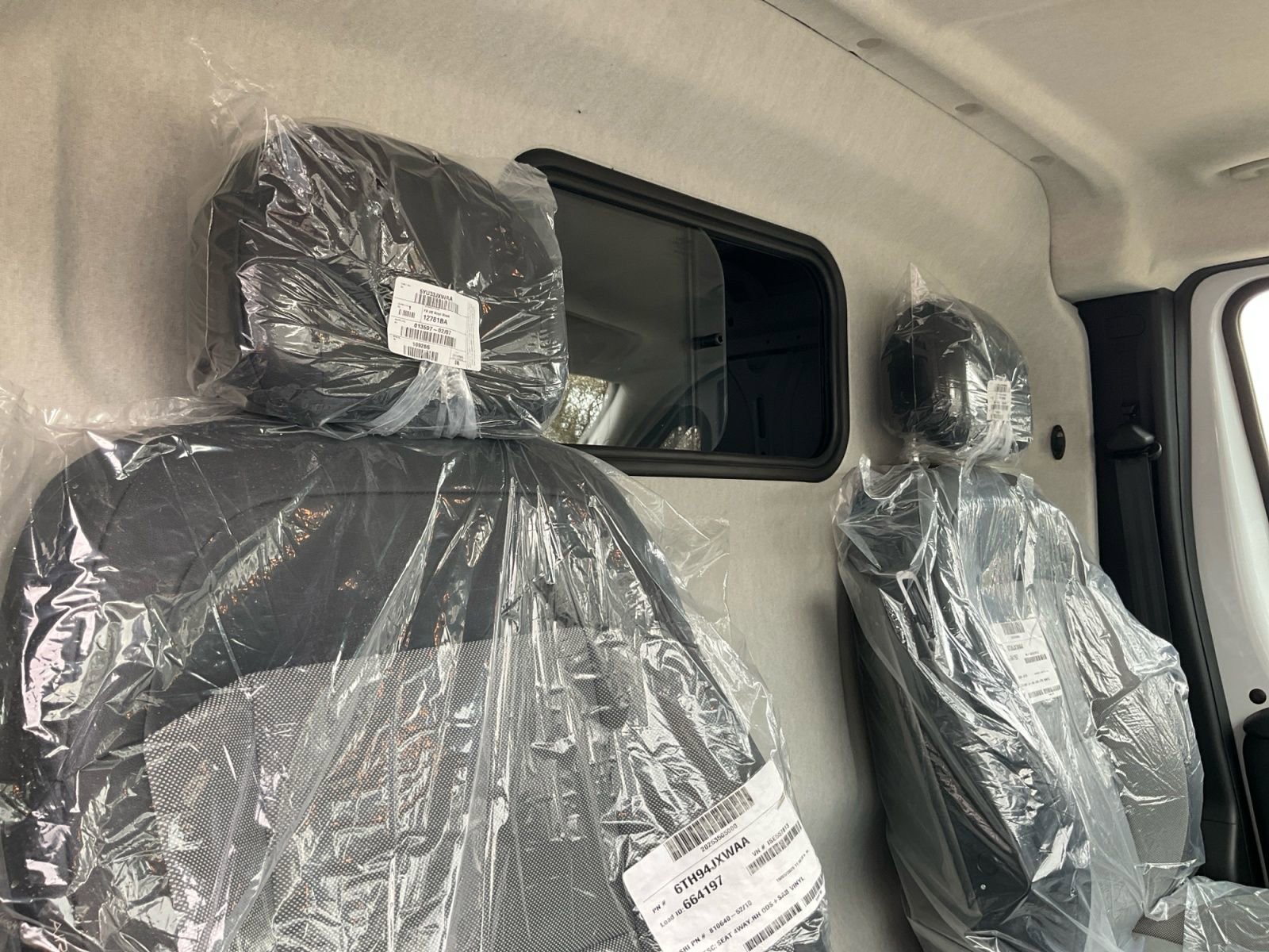 Used 2025 RAM ProMaster 1500 w/ Convenience Group image 24