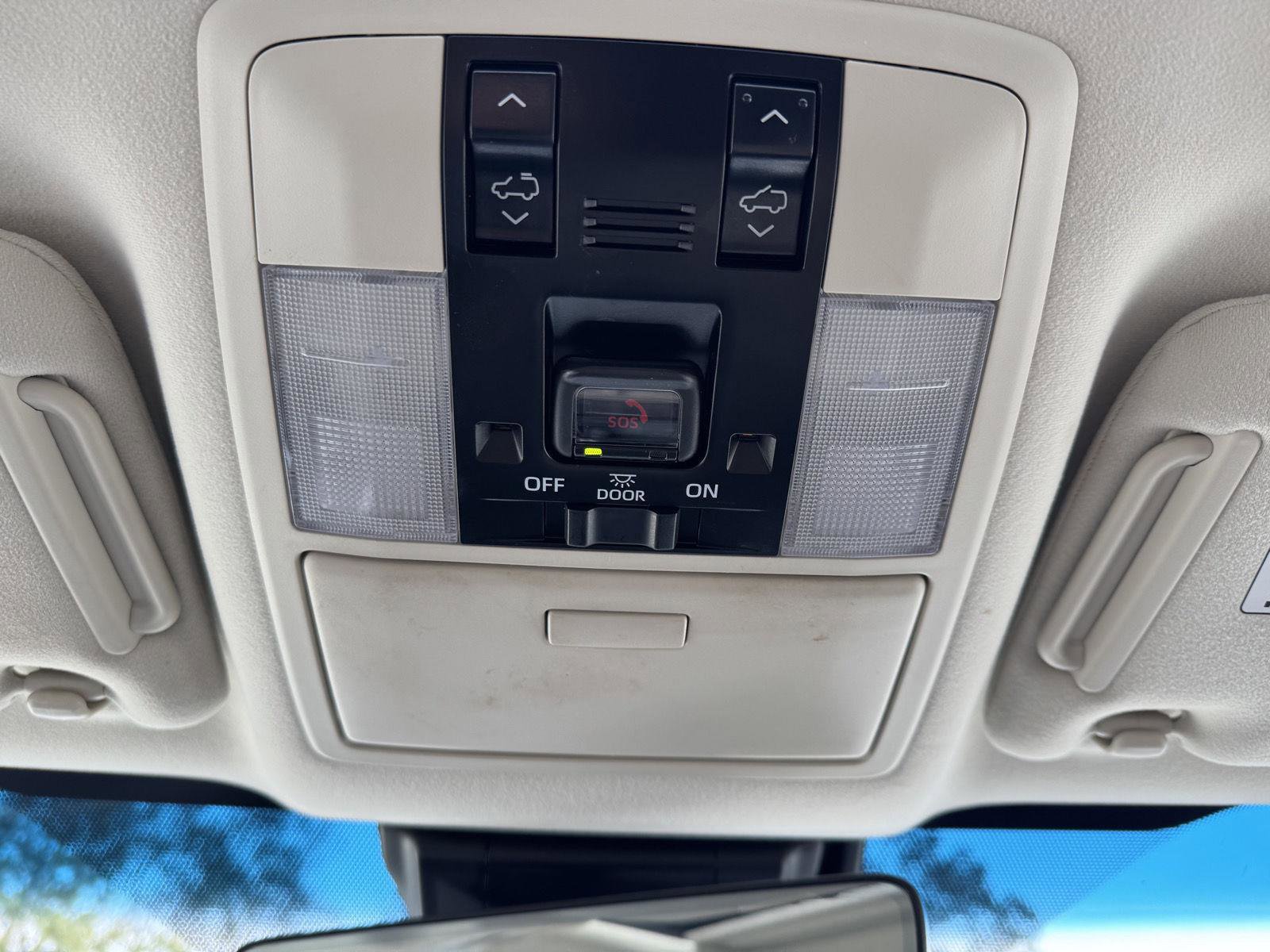 Used 2023 Lexus GX 460 Luxury image 13