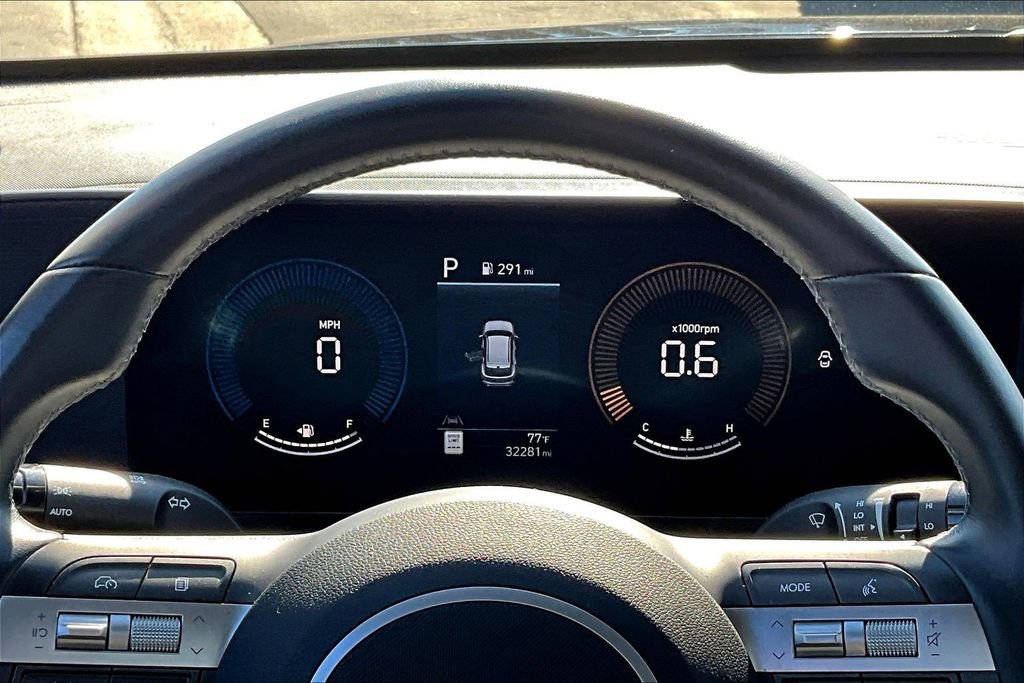 Certified 2025 Hyundai Kona SEL image 13